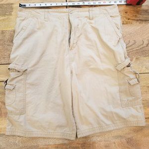 Tan Airwalk Cargo Shorts (11" inseam)